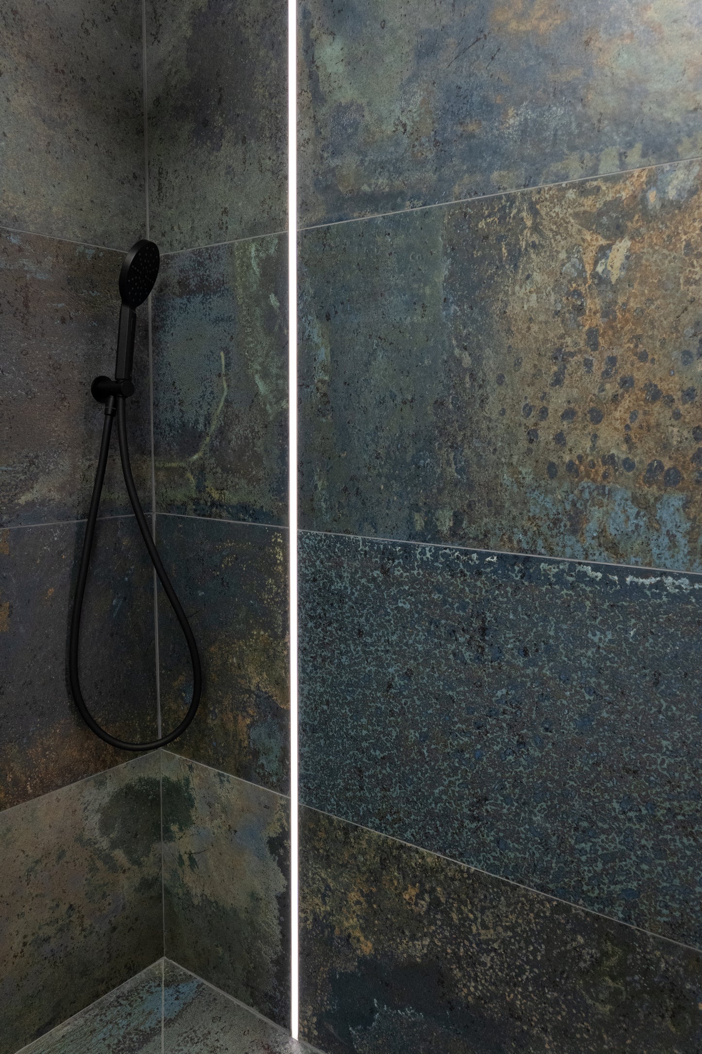 Corten Saphire - Devon Tiles