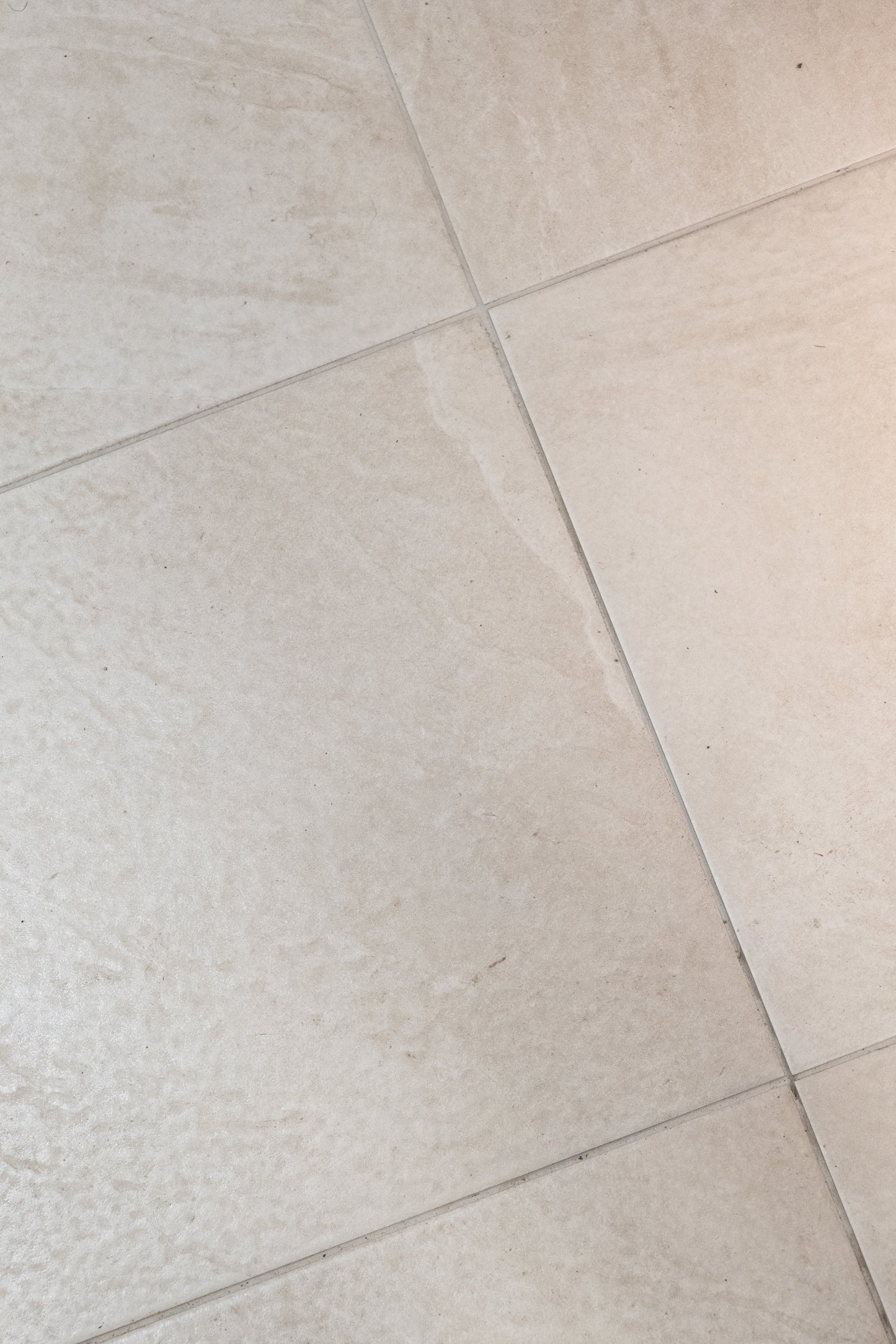 Launa Blanco Square - Devon Tiles
